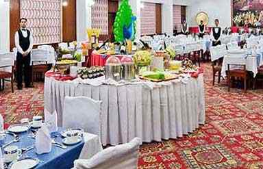 Clarks Shiraz Hotel Agra