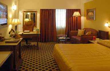 Hotel Crowne Plaza Surya New Delhi