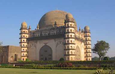Gol Gumbaz, Bijapur, Karnataka