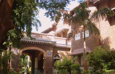 Aurbindo Society, Vadodara