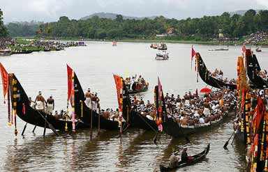 Snake Boat Races in Kerala