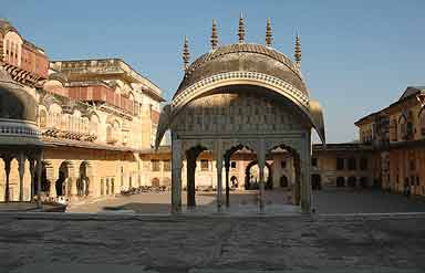 Travel to Alwar