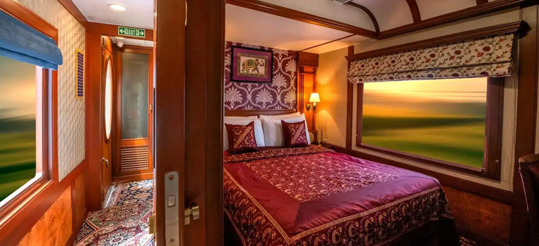 Deccan Odyssey Luxury Train : Companion Free Offer !!!